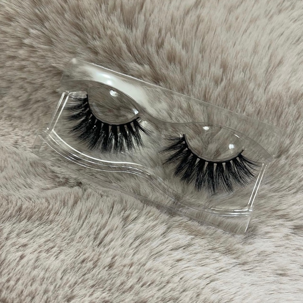 Mink Lashes Style “25”